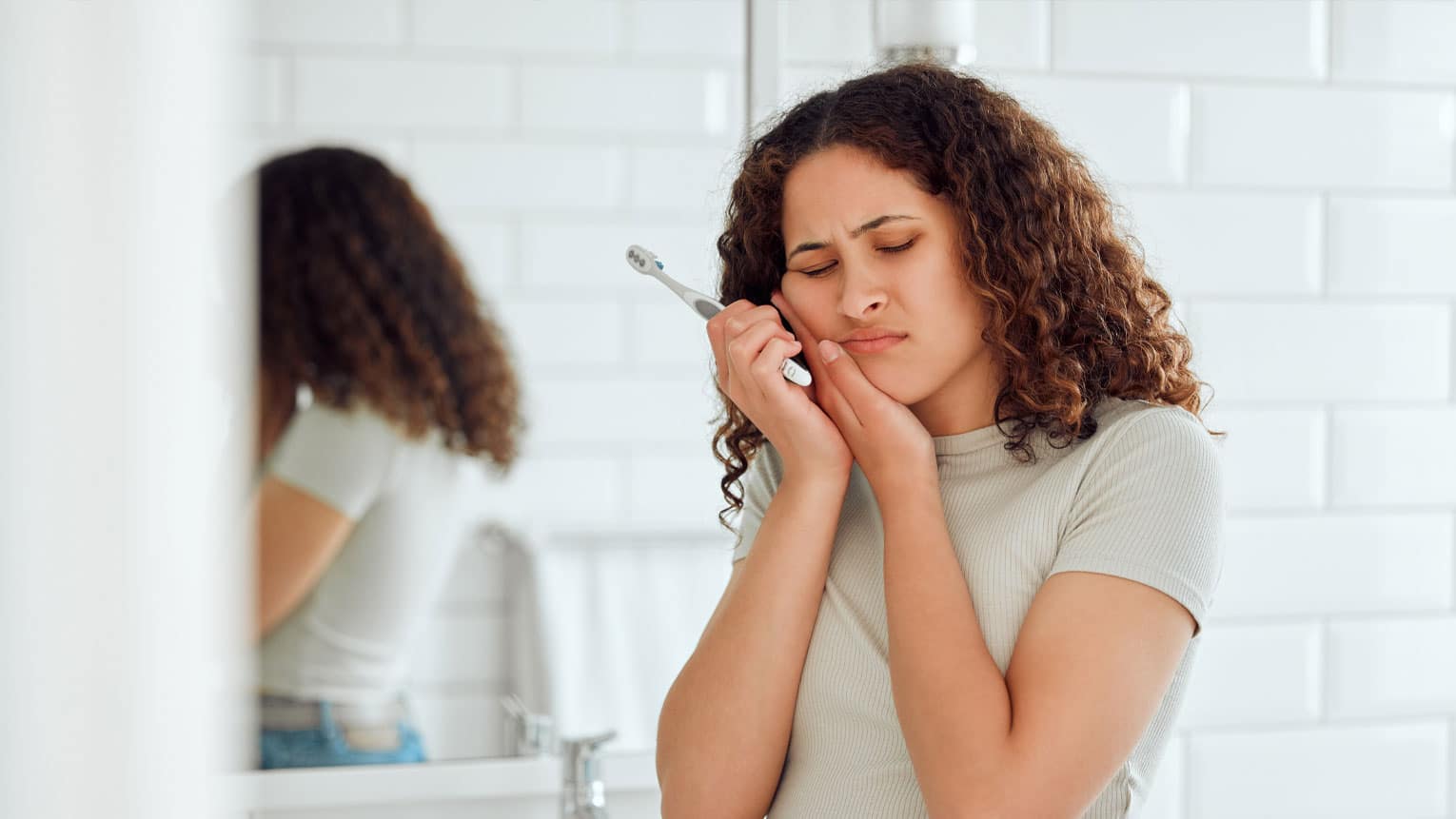 How to Handle a Dental Emergency: Tips and Advice